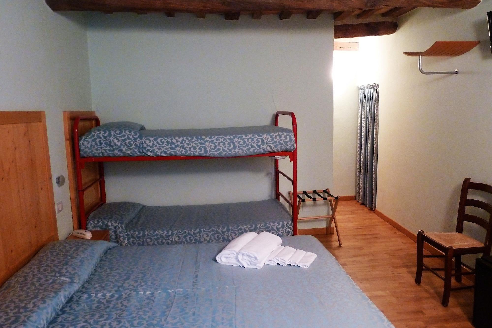 Hotel Tre Ceri Gubbio Extérieur photo