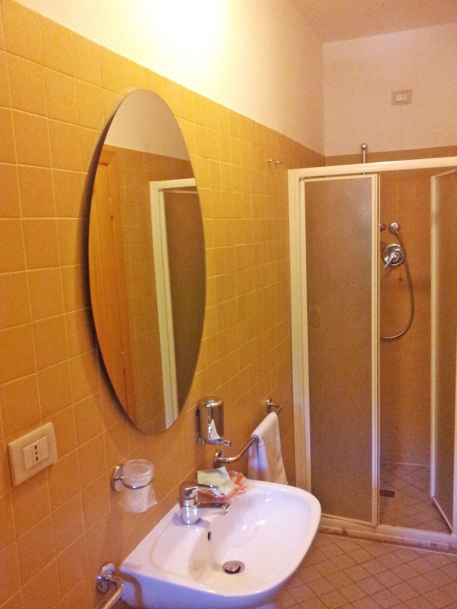 Hotel Tre Ceri Gubbio Extérieur photo