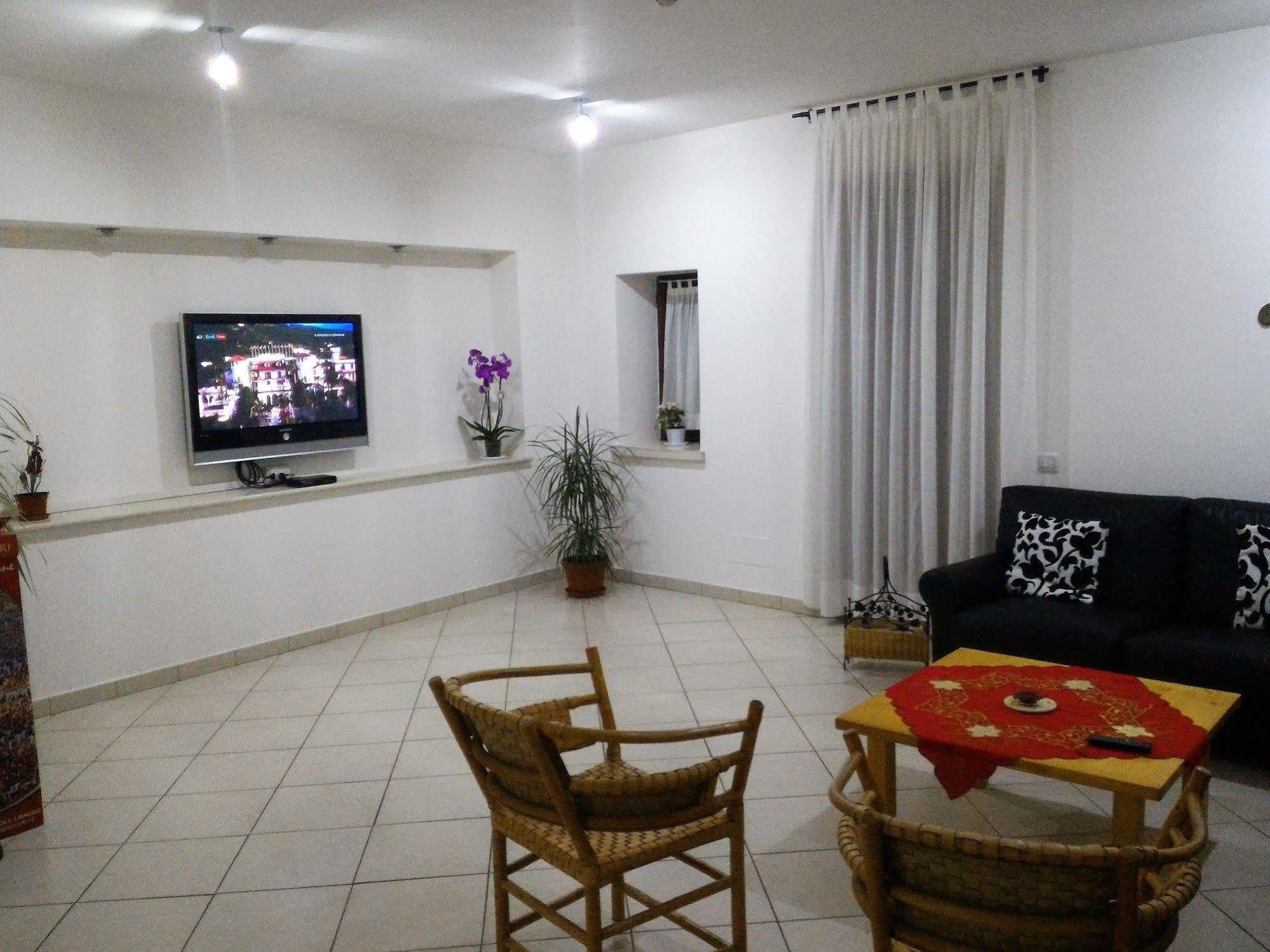 Hotel Tre Ceri Gubbio Extérieur photo